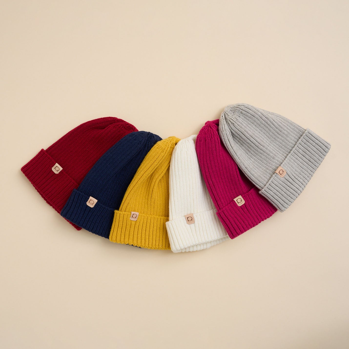 ウール混ニットキャップ帽(WITH DOG)